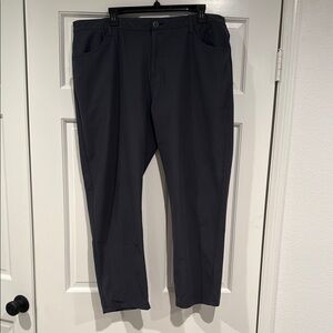 Vuori Meta Pants Size 38 Men's Gray Pants